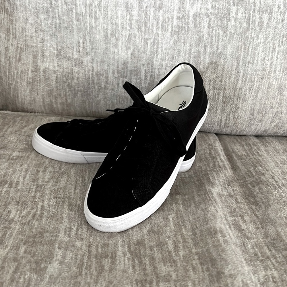 Madewell canvas sneakers